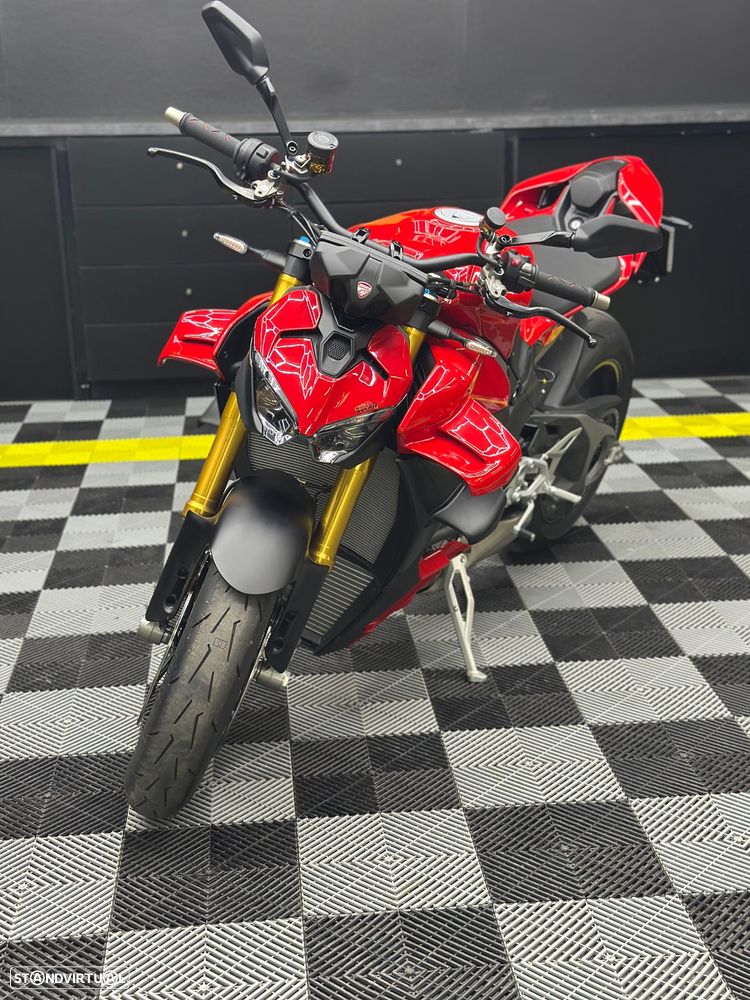 Ducati Streetfighter Street Fighter V4 - 22