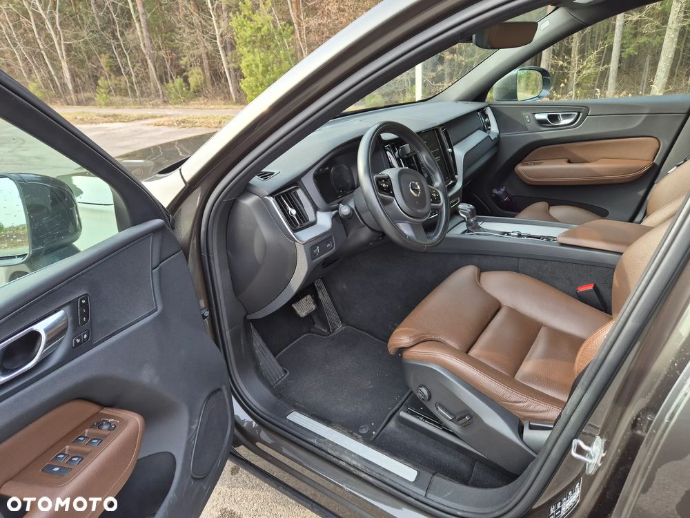 Volvo XC 60 D4 AWD Inscription - 8