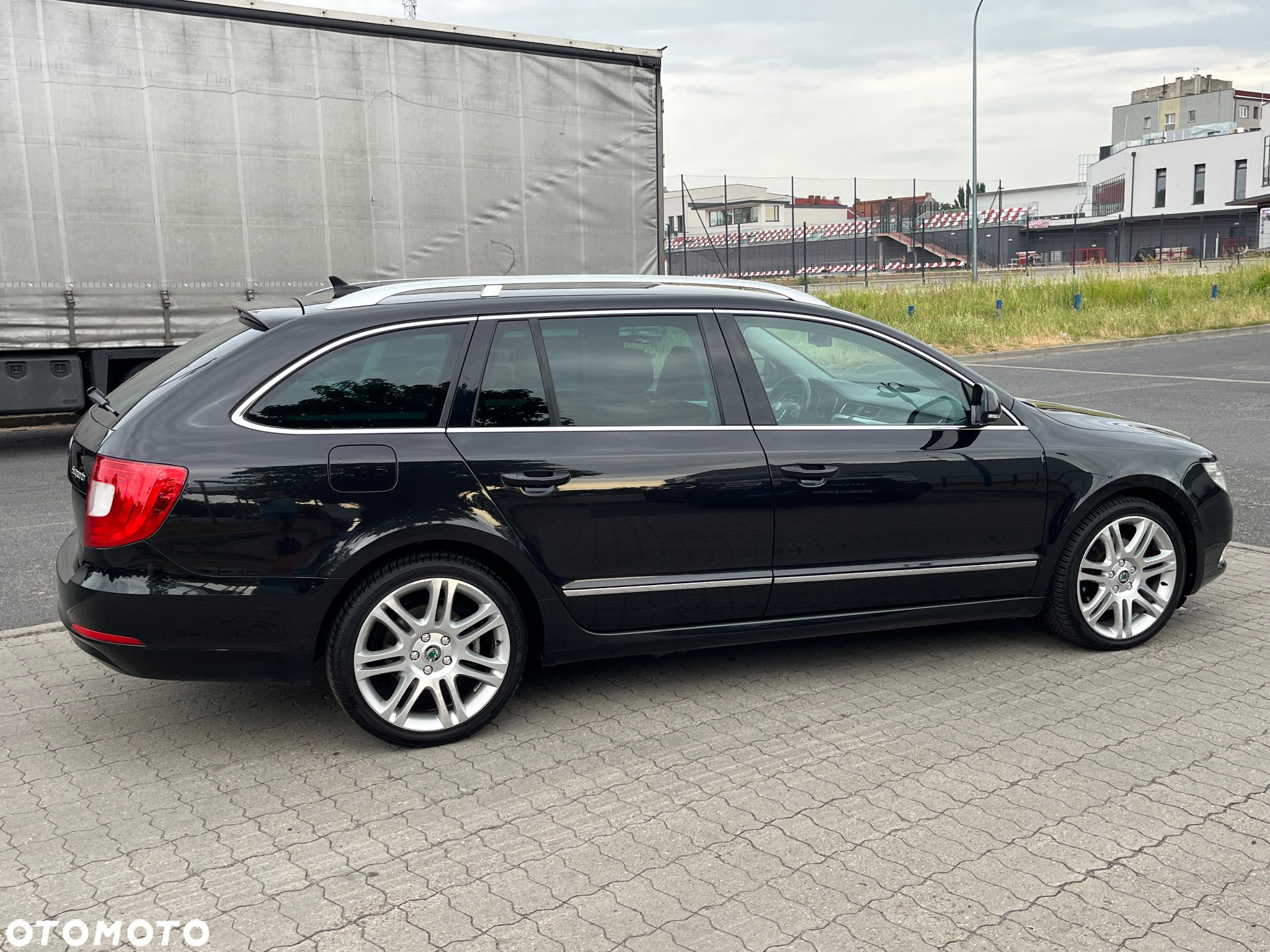 Skoda Superb 1.8 TSI DSG Elegance - 10