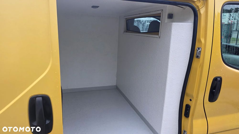 Renault Trafic - 14