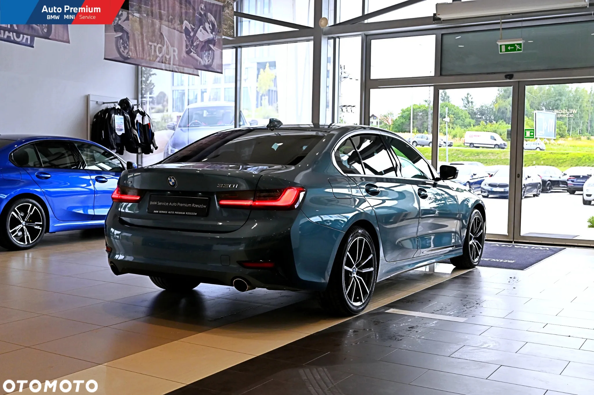 BMW Seria 3 330i xDrive Sport Line - 19