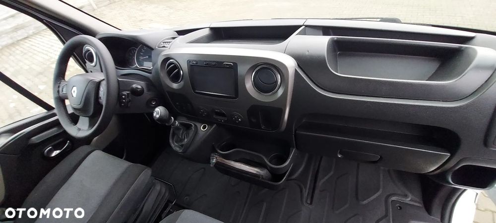Renault Master - 17
