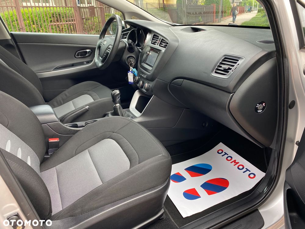 Kia Ceed 1.6 GDI Edition 7 - 11