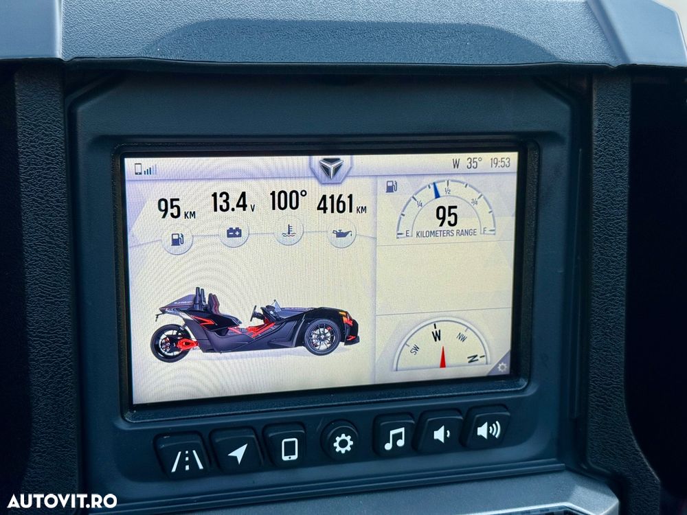 Polaris Slingshot - 15