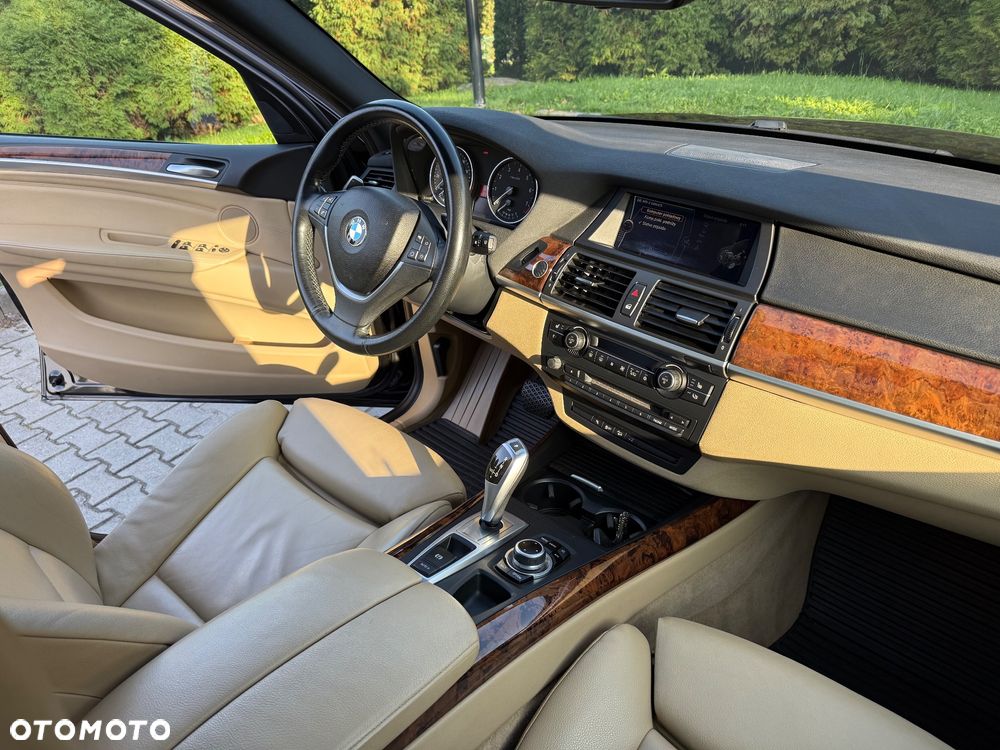 BMW X5 3.5i xDrive - 18