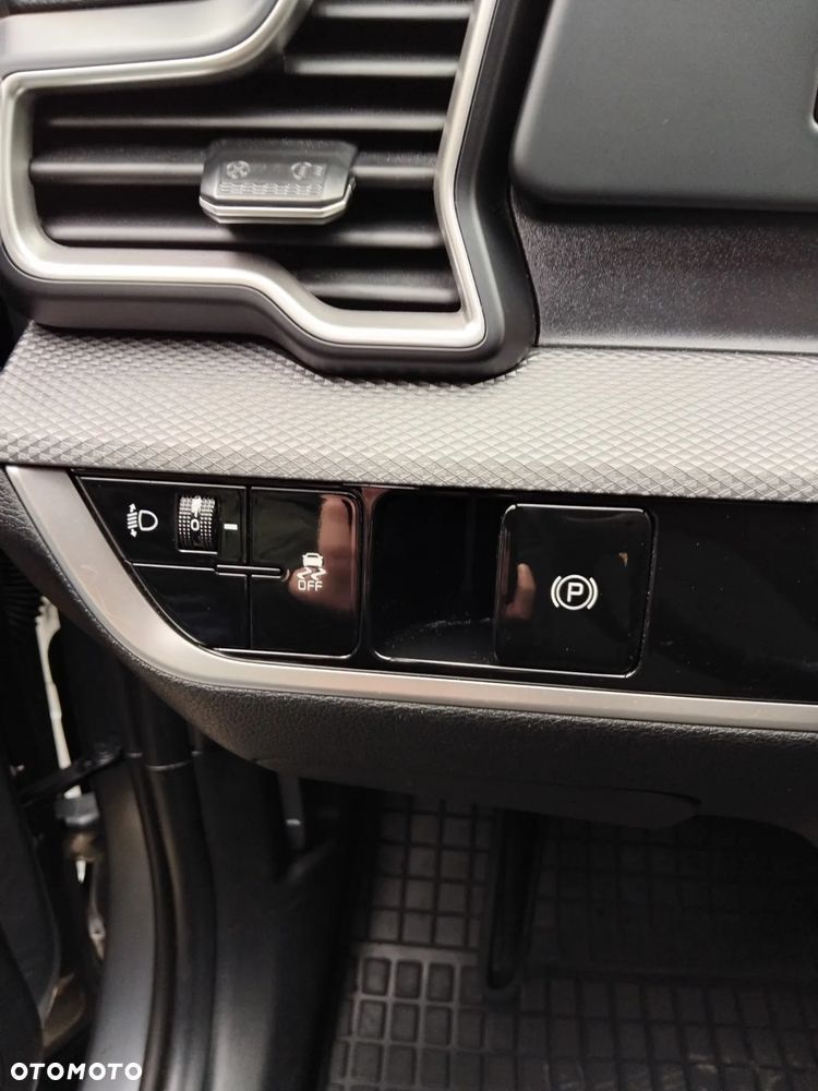 Kia Sportage - 13