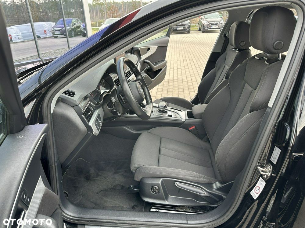 Audi A4 Avant 2.0 TDI ultra S tronic sport - 12