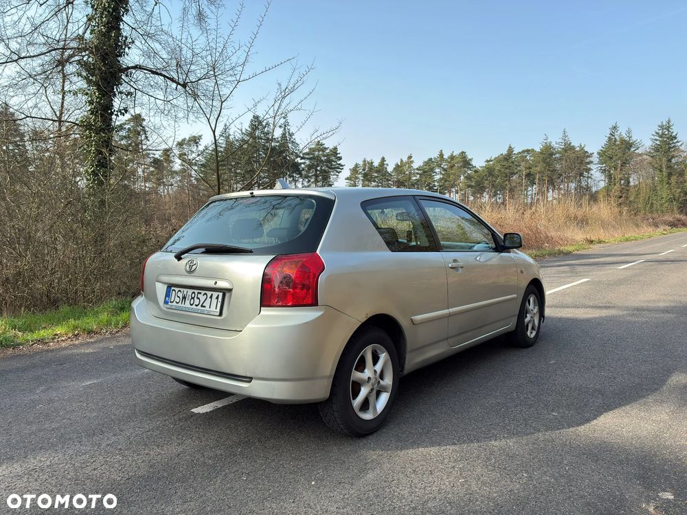 Toyota Corolla 1.6 VVT-i Sol (air6) - 5