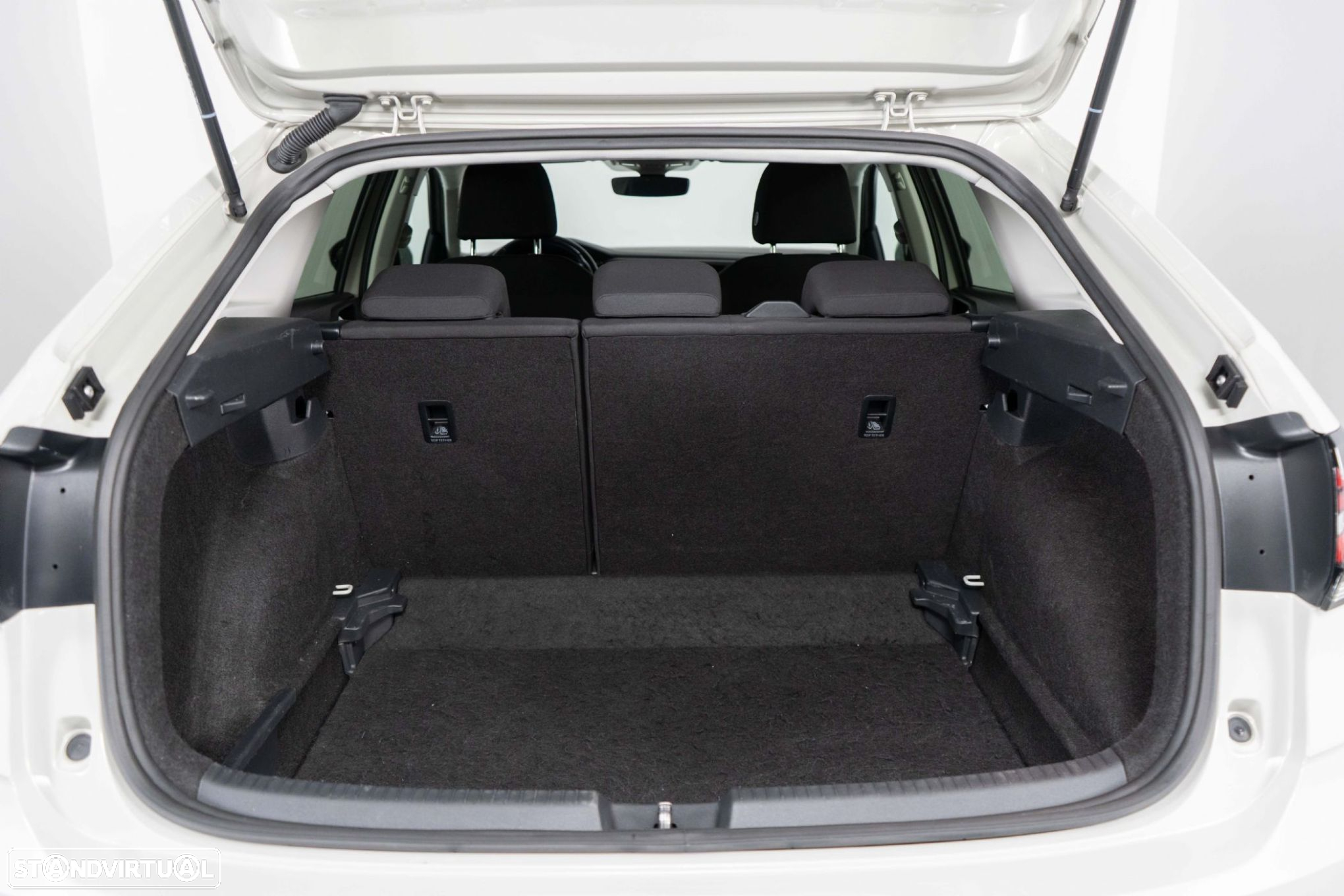 VW Taigo 1.0 TSI Life - 13