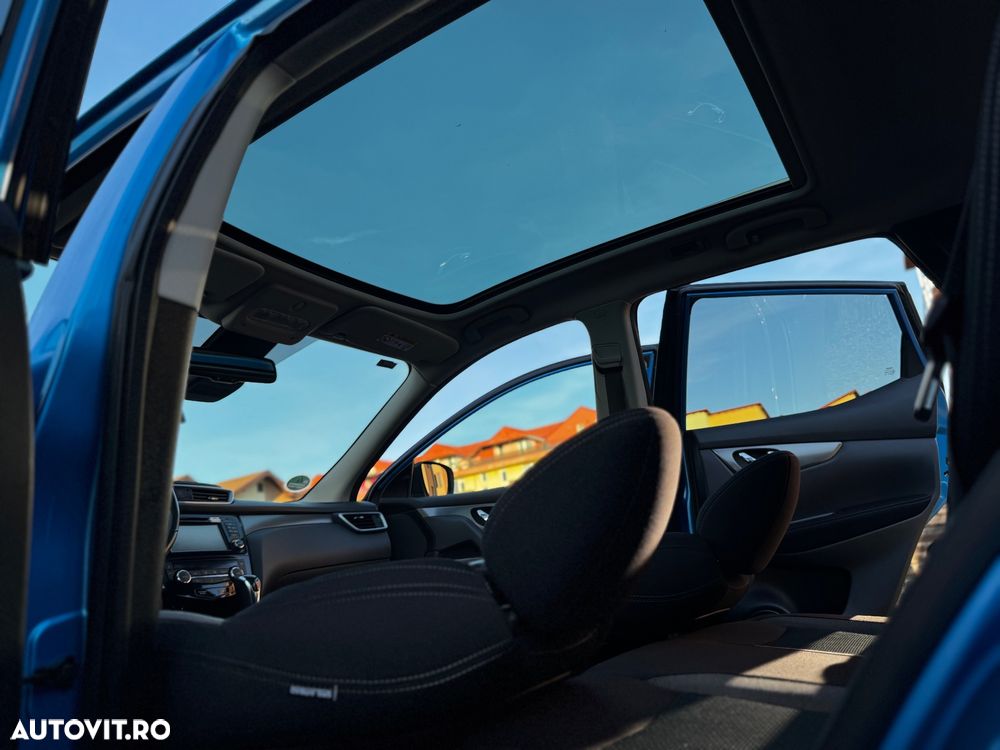 Nissan Qashqai 1.6 DCI Xtronic N-Connecta - 26