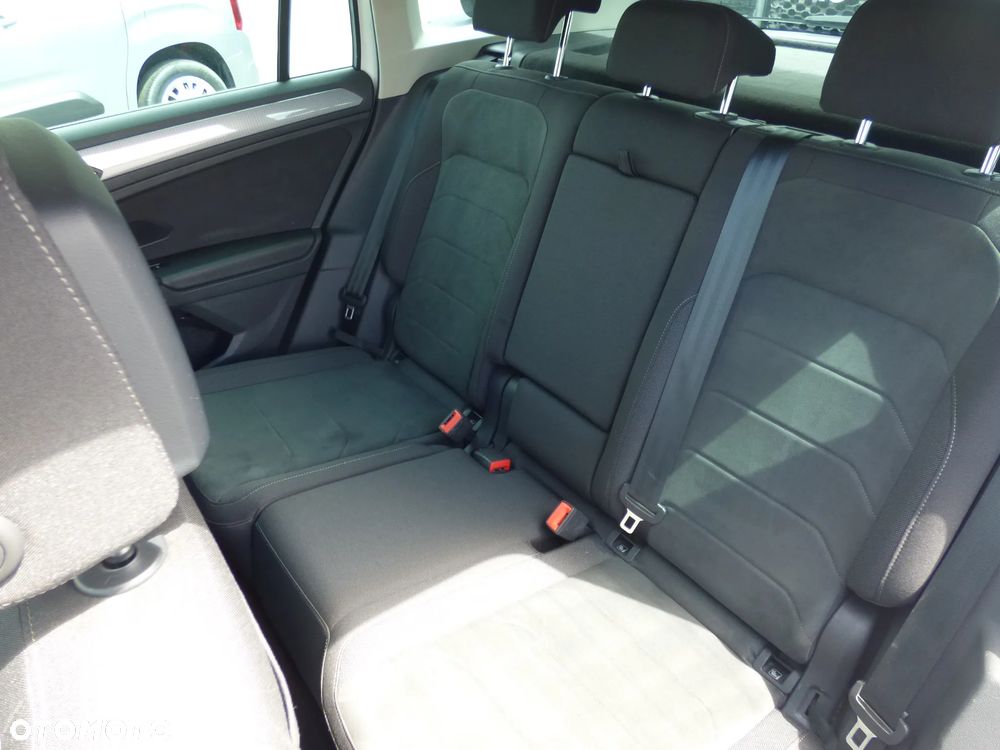 Volkswagen Tiguan 1.5 TSI EVO Life DSG - 23