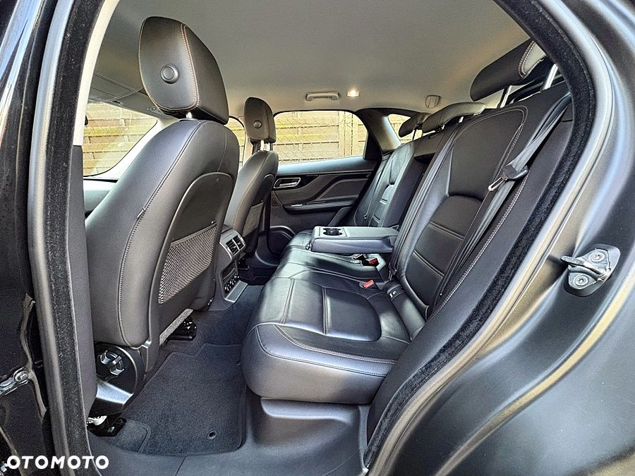 Jaguar F-Pace 20d AWD Prestige - 20