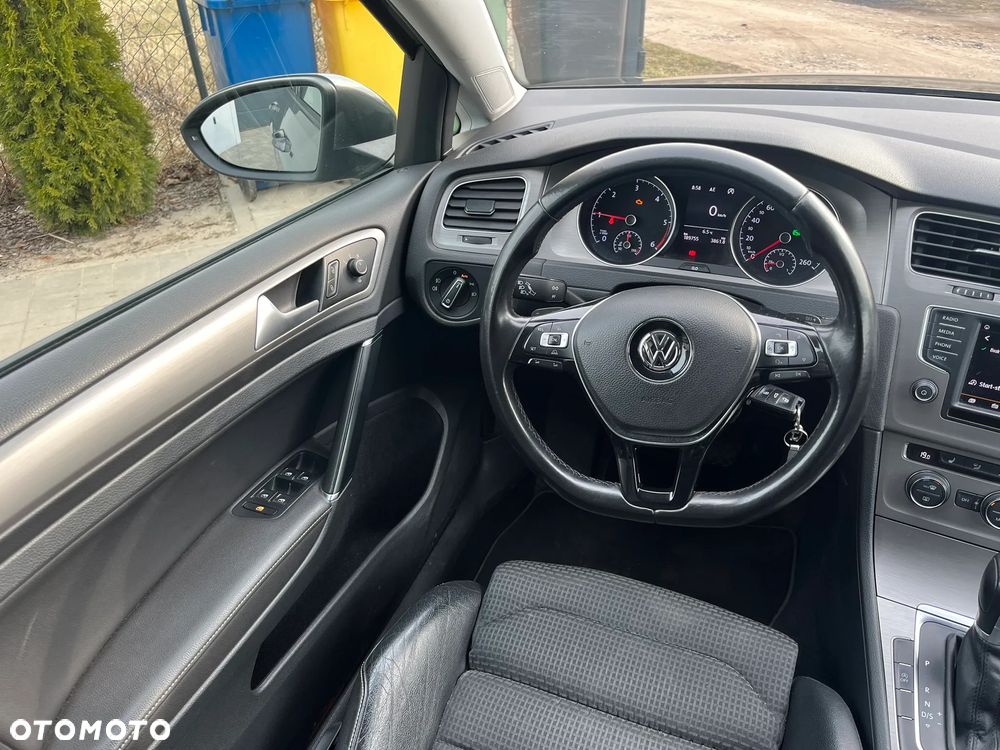 Volkswagen Golf Variant 1.6 BlueTDI DSG Comfortline - 19