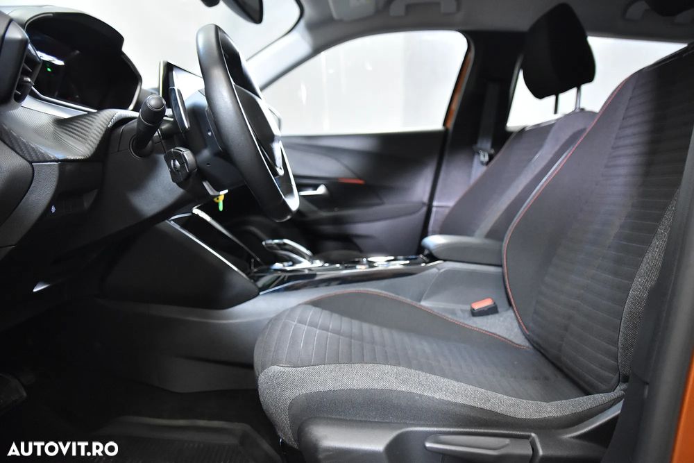 Peugeot 2008 - 21