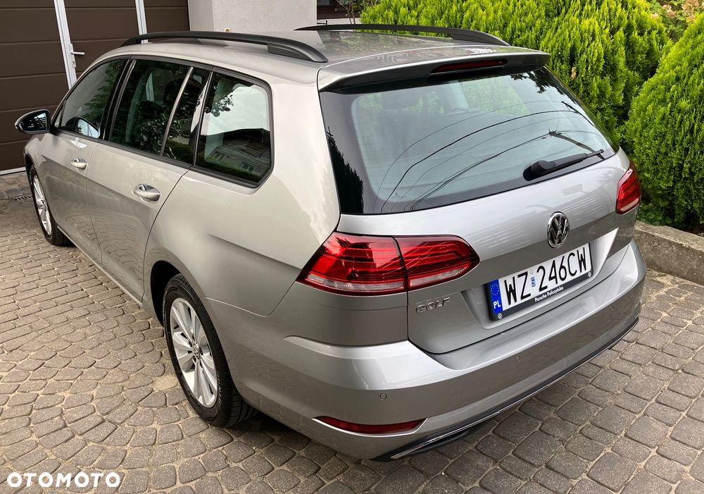 Volkswagen Golf 1.6 TDI BMT Comfortline - 1