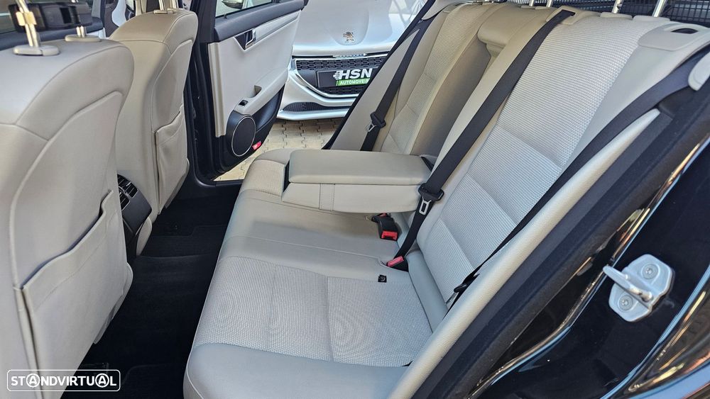 Mercedes-Benz C 180 CDi Avantgarde BlueEfficiency - 12