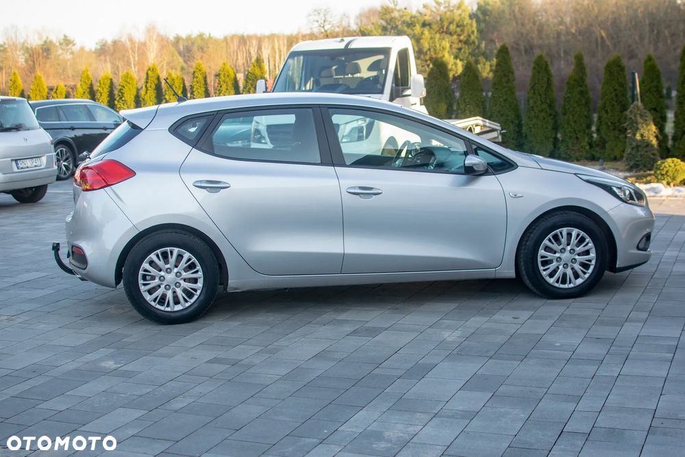 Kia Ceed - 19