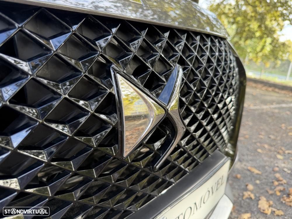 DS DS7 Crossback E-Tense Performance Line+ EAT8 - 12