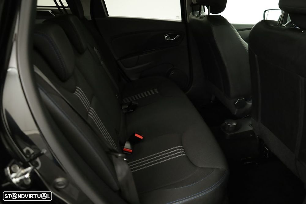 Renault Clio Sport Tourer 0.9 TCe GT Line - 23