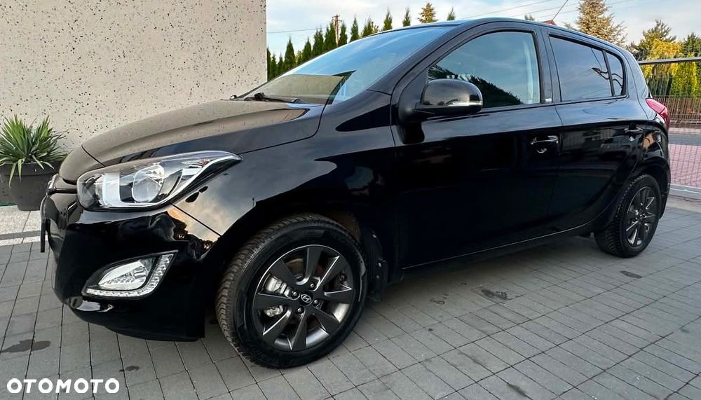 Hyundai i20 1.25 Wersja Jubileuszowa - 16