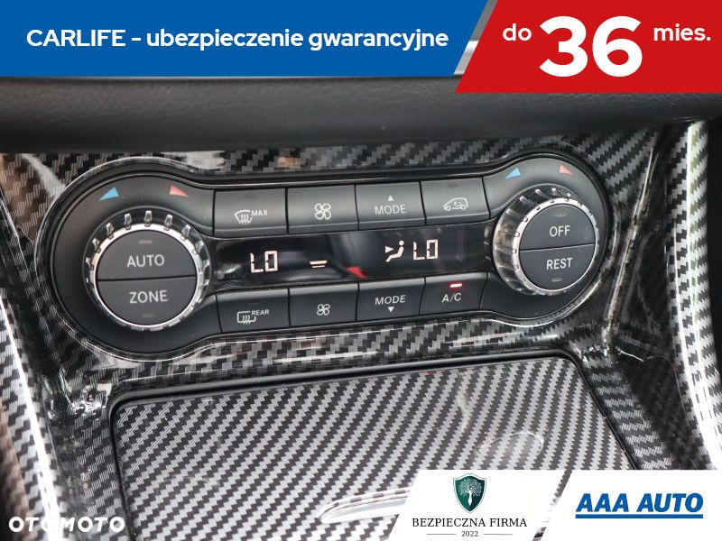 Mercedes-Benz CLA - 18