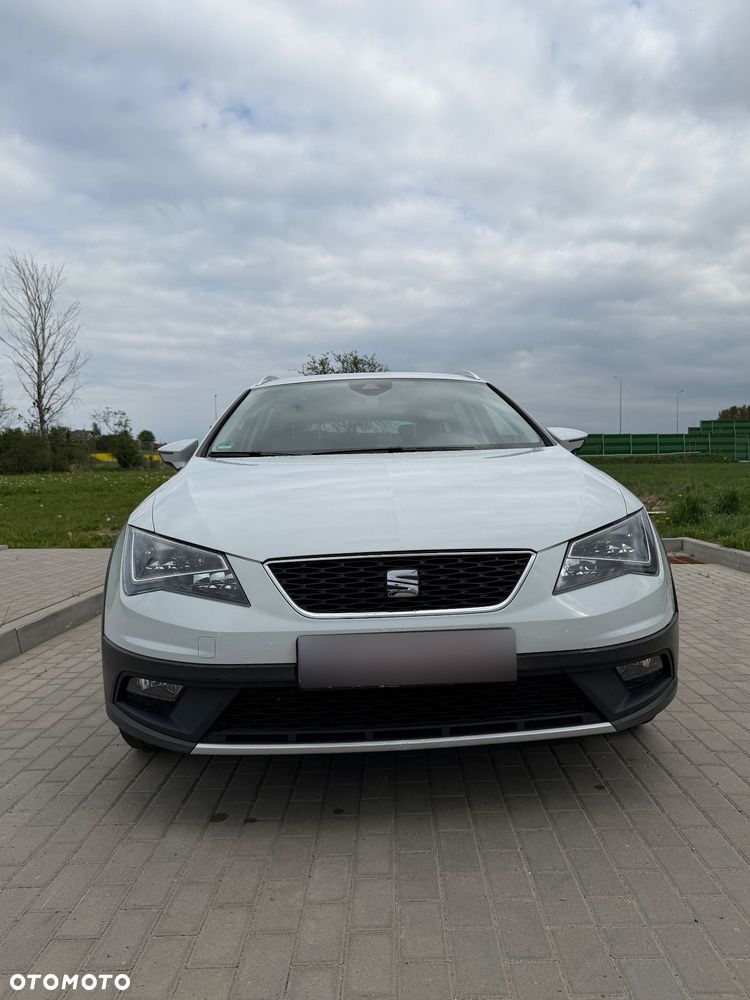Seat Leon Sportstourer 1.8 TSI Start&Stop 4Drive DSG X-Perience - 8