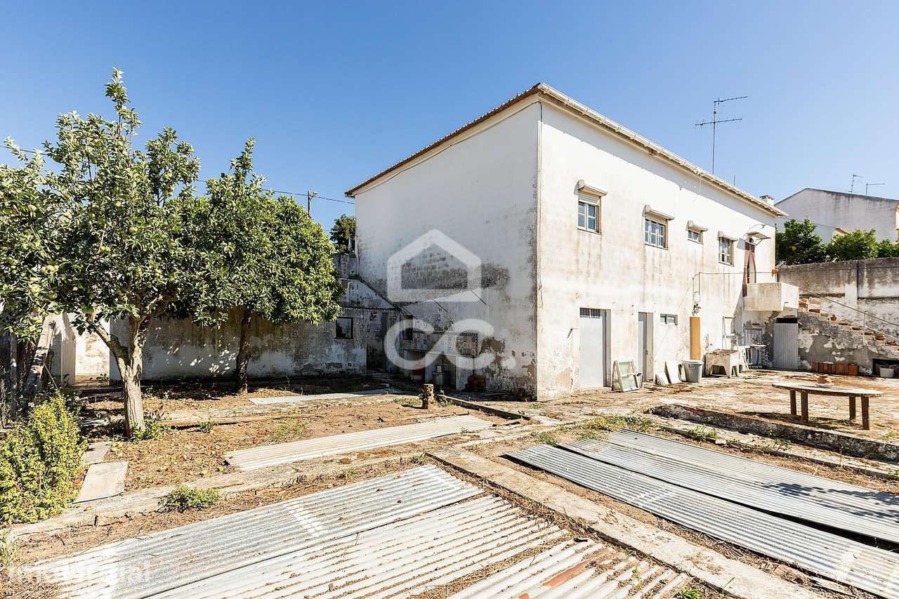 Moradia T3 Térrea c/ Cave, Sótão e Garagem | Cabrela, Montemor-o-Novo - Grande imagem: 2/60