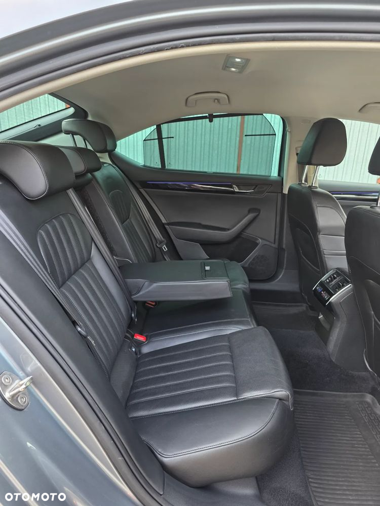 Skoda Superb 2.0 TDI 4x4 L&K DSG - 34