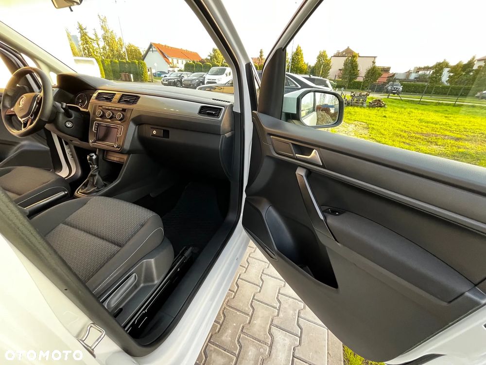 Volkswagen Caddy 2.0 TDI Comfortline - 14