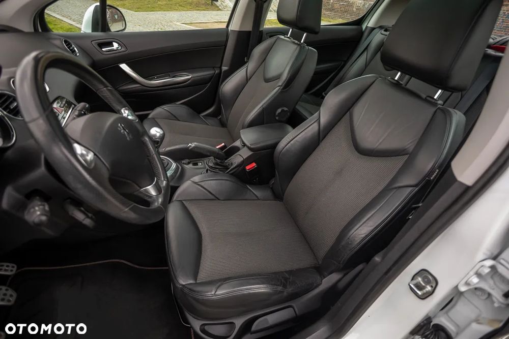 Peugeot 308 200 THP GTi - 22