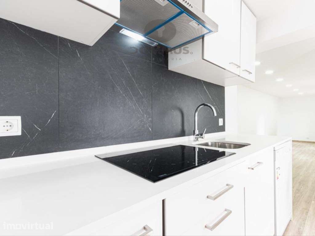 Apartamento T2 Totalmente Remodelado em Odivelas - Grande imagem: 5/27