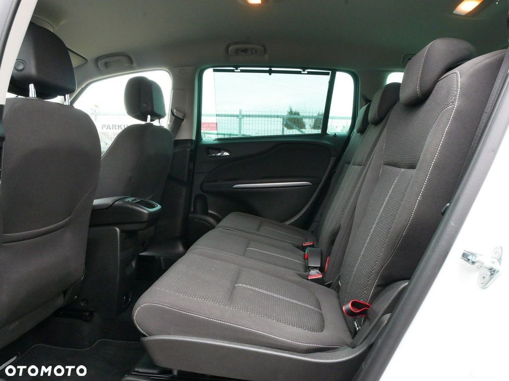 Opel Zafira - 6
