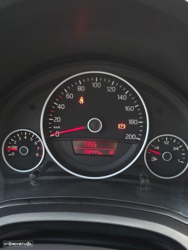 VW Up! - 16