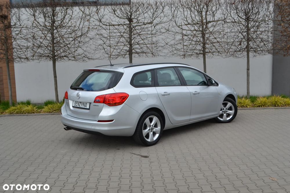 Opel Astra - 8