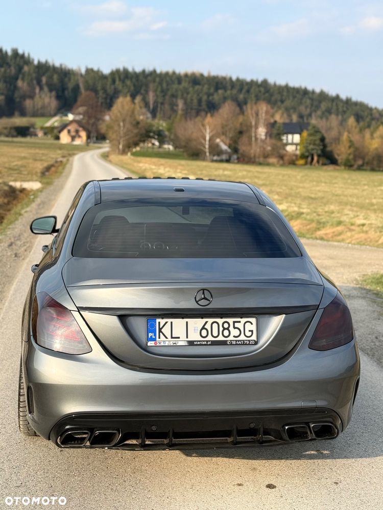 Mercedes-Benz Klasa C AMG 43 4-Matic - 3
