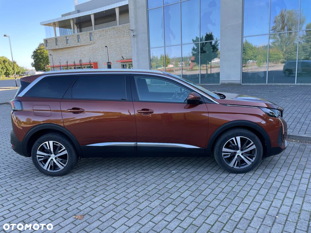 Peugeot 5008 - 5