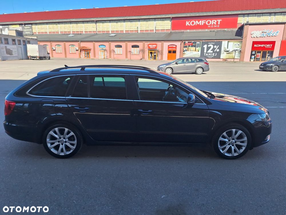 Skoda Superb 2.0 TDI Comfort - 16