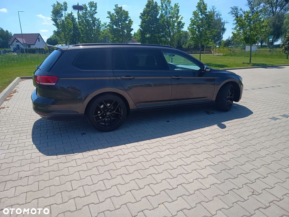 Volkswagen Passat 2.0 TDI BMT Trendline - 6