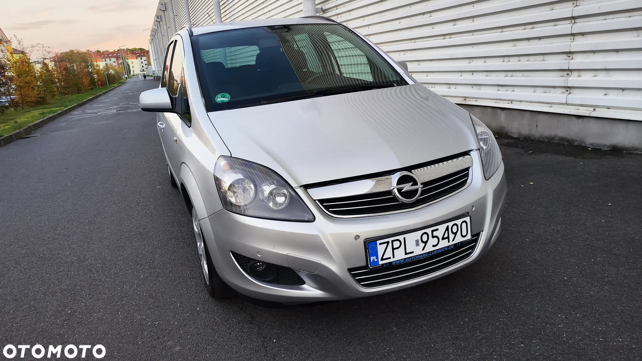 Opel Zafira - 4