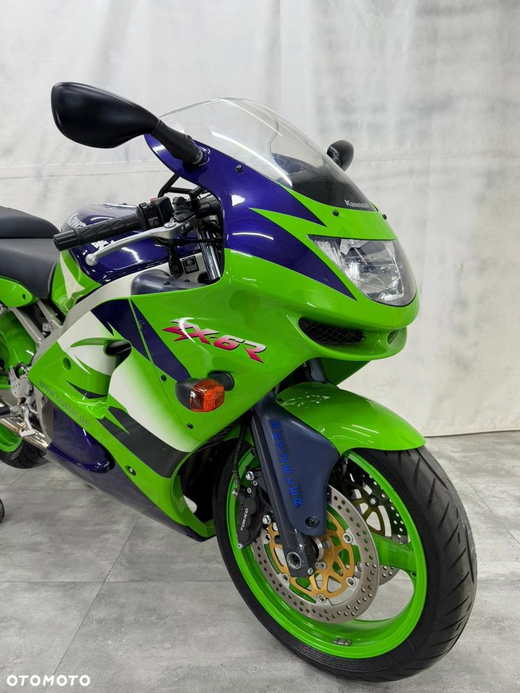Kawasaki ZXR - 10