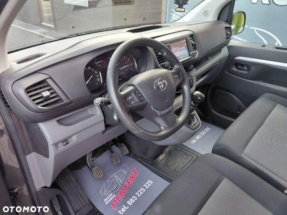 Toyota ProAce - 11