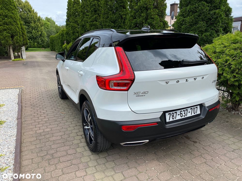 Volvo XC 40 D3 R-Design - 4