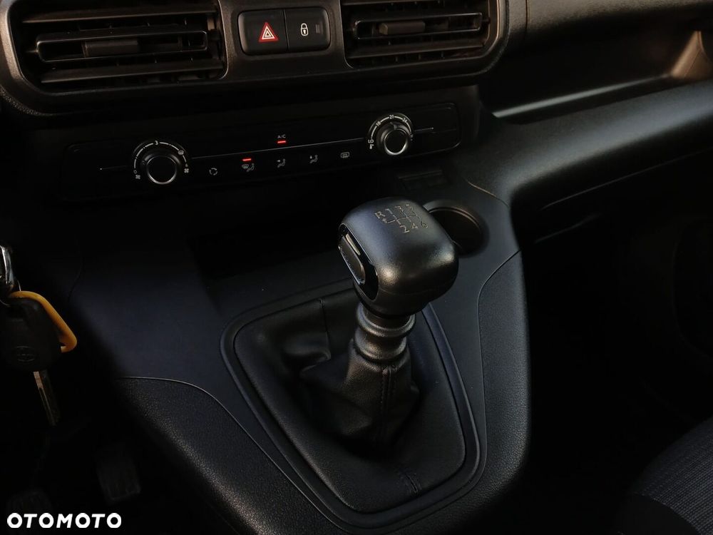 Toyota Proace City Verso 1.5 D-4D Business - 21