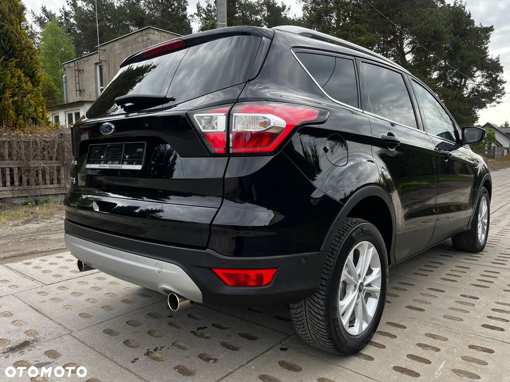 Ford Kuga 2.0 TDCi FWD Titanium Plus - 24