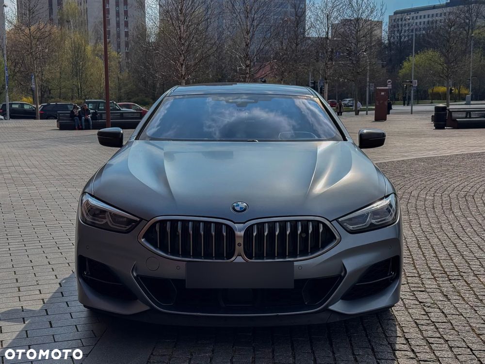 BMW Seria 8 - 15