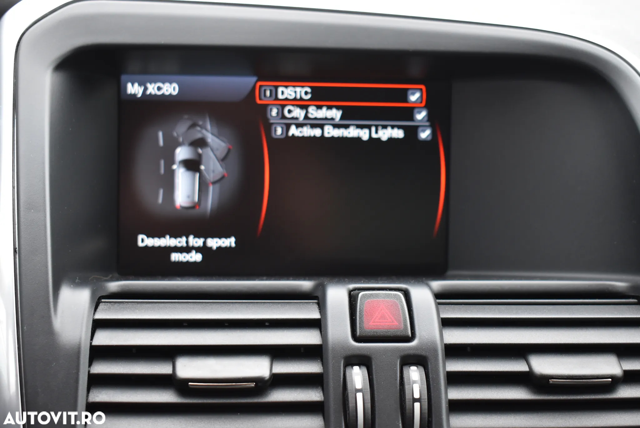 Volvo XC 60 2.4D AWD Aut. RDesign - 15