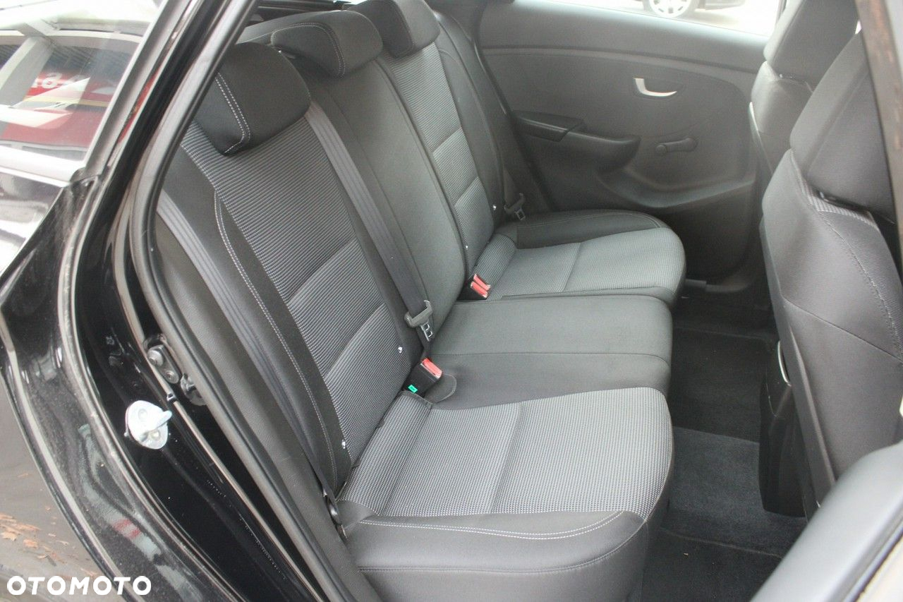 Hyundai i30 - 12