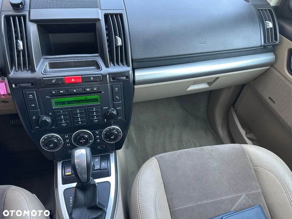 Land Rover Freelander - 16