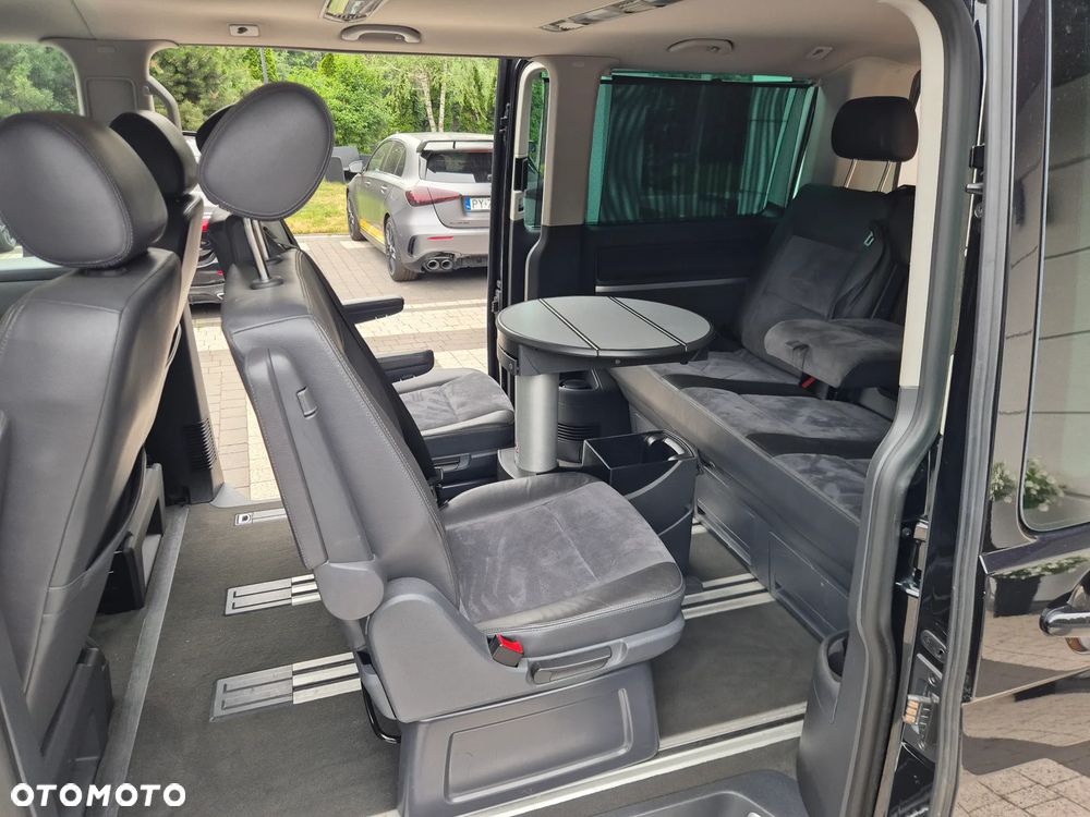 Volkswagen Multivan - 14