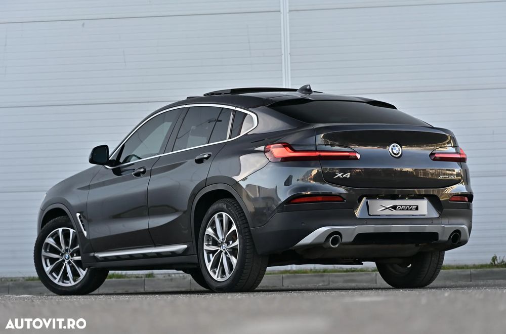BMW X4 xDrive30i AT xLine - 15